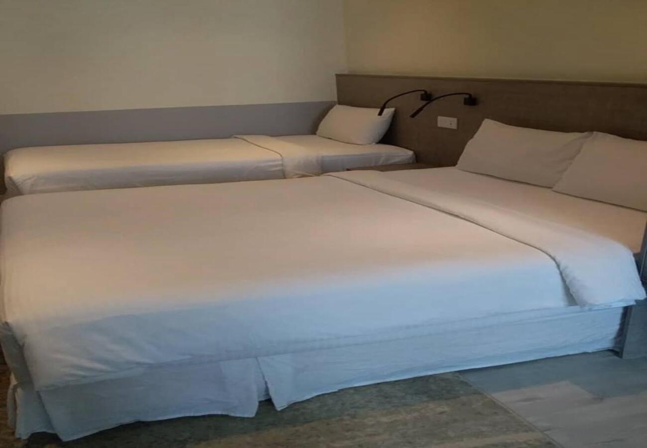 Hutton Suite Hotel Managed By The Ascott Limited George Town Eksteriør billede