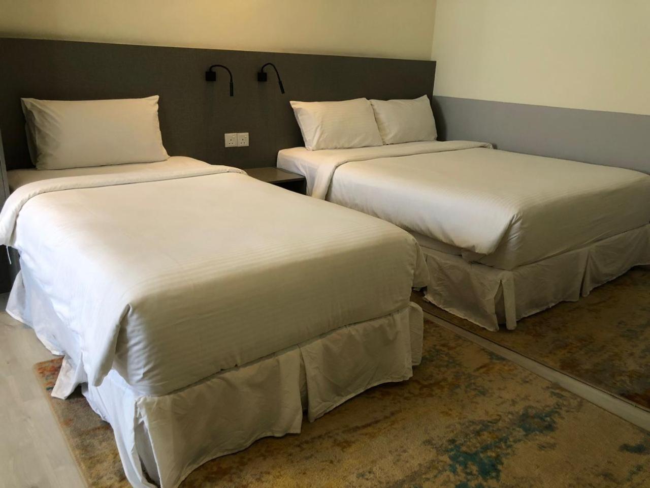 Hutton Suite Hotel Managed By The Ascott Limited George Town Eksteriør billede
